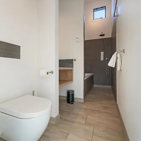 Villa 19 - Golden Tide | For 4 Guests Directly By The Ouddorp