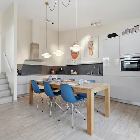 빌라 19 - Golden Tide | For 4 Guests Directly By The