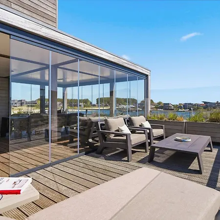 Villa 19 - Golden Tide | For 4 Guests Directly By The Ouddorp