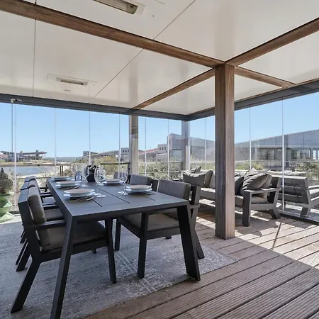19 - Golden Tide | For 4 Guests Directly By The Villa